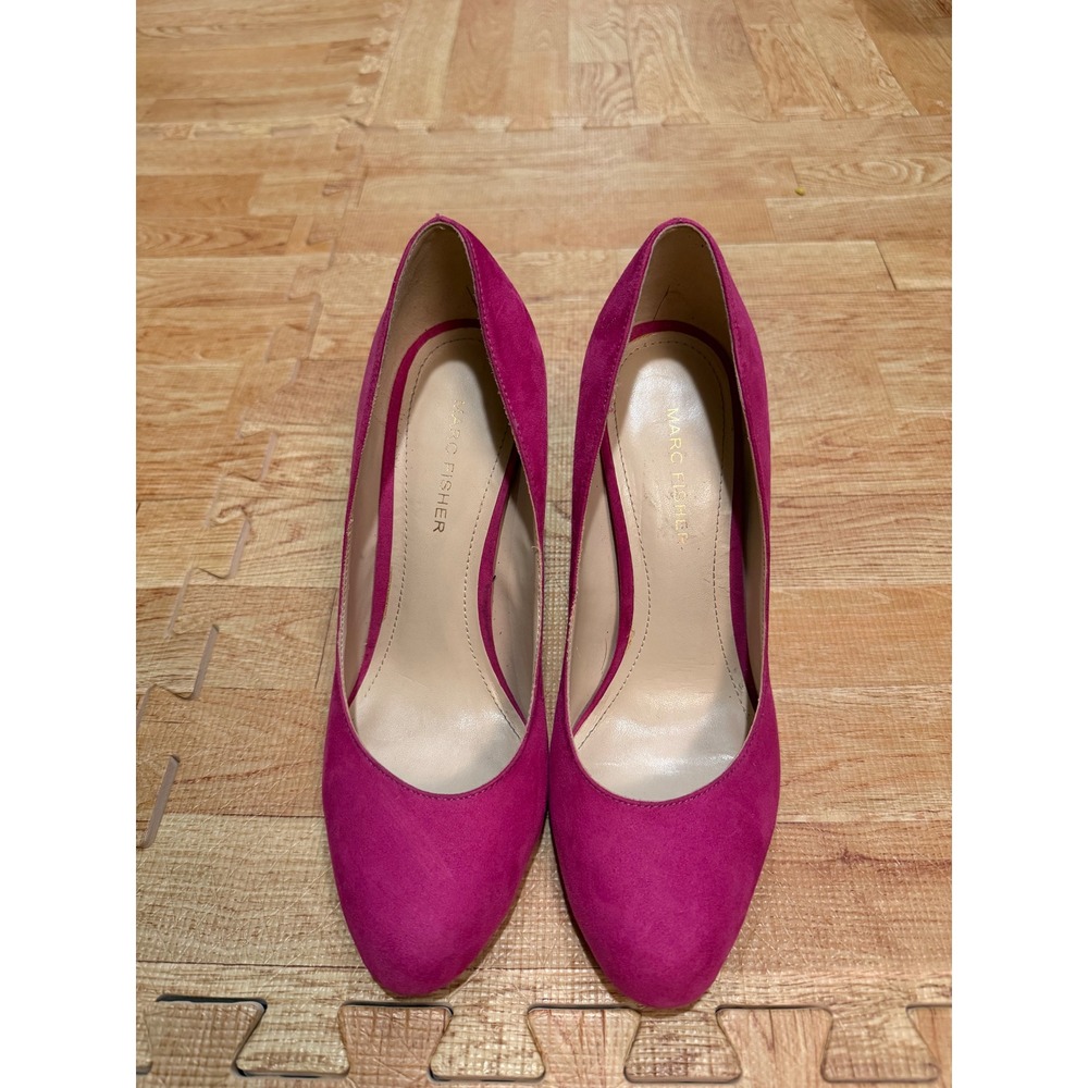 Marc Fisher Ulessa3 Magenta Pink Faux Suede Pointed Toe Stiletto Pumps Heels 7M